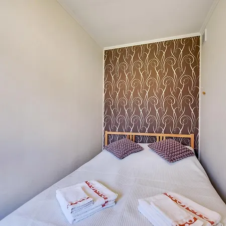 Arkodes Apartament *